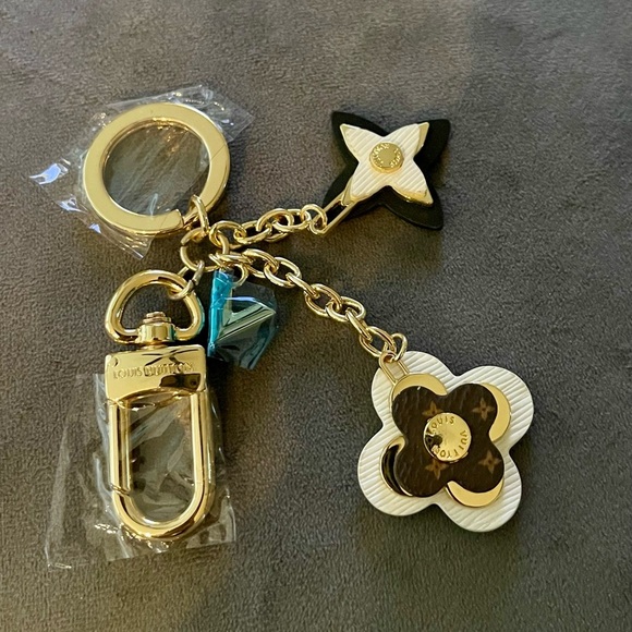 LV Gold and Multicolor Keychains - Picture 5 of 6